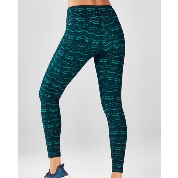 Fabletics | Salar Printed PowerHold 7/8 Legging - Picture 2 of 2